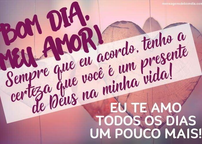 Mensagens de bom dia amor  para Facebook e WhatsApp